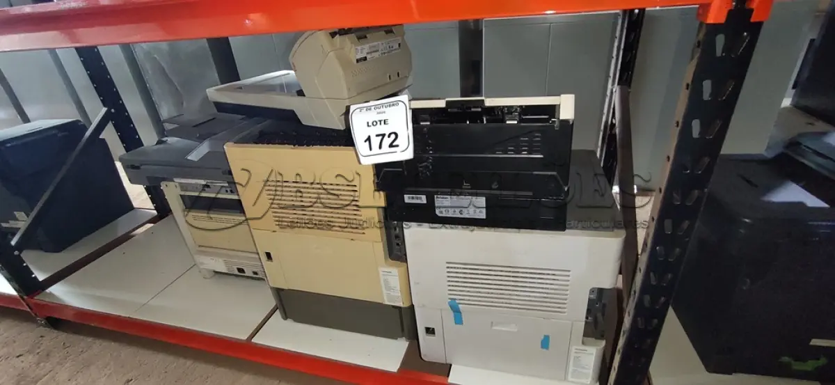 LOTE 172 - 03 IMPRESSORAS MODELOS DIVERSOS MARCA LEXMARK E 02 SCANNERS. (NO ESTADO) ATENÇÃO! FAZER A VISITAÇÃO ANTES DE ARREMATAR, NÃO SABEMOS SE FUNCIONA, LEILÃO NÃO TEM GARANTIA E NEM DEVOLUÇÃO, SUJEITO A POSSÍVEIS AVARIAS VISÍVEIS/OCULTAS E/OU AUSÊNCIA DE COMPONENTES.