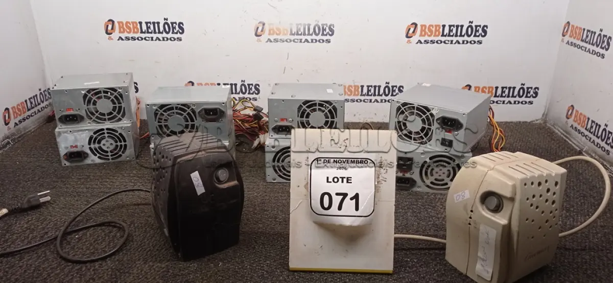 LOTE 071 - 08 FONTES DE ALIMENTAÇÃO PARA E 02 ESTABILIZADORES. (NO ESTADO) ATENÇÃO! FAZER A VISITAÇÃO ANTES DE ARREMATAR, NÃO SABEMOS SE FUNCIONA, LEILÃO NÃO TEM GARANTIA E NEM DEVOLUÇÃO, SUJEITO A POSSÍVEIS AVARIAS VISÍVEIS/OCULTAS E/OU AUSÊNCIA DE COMPONENTES.