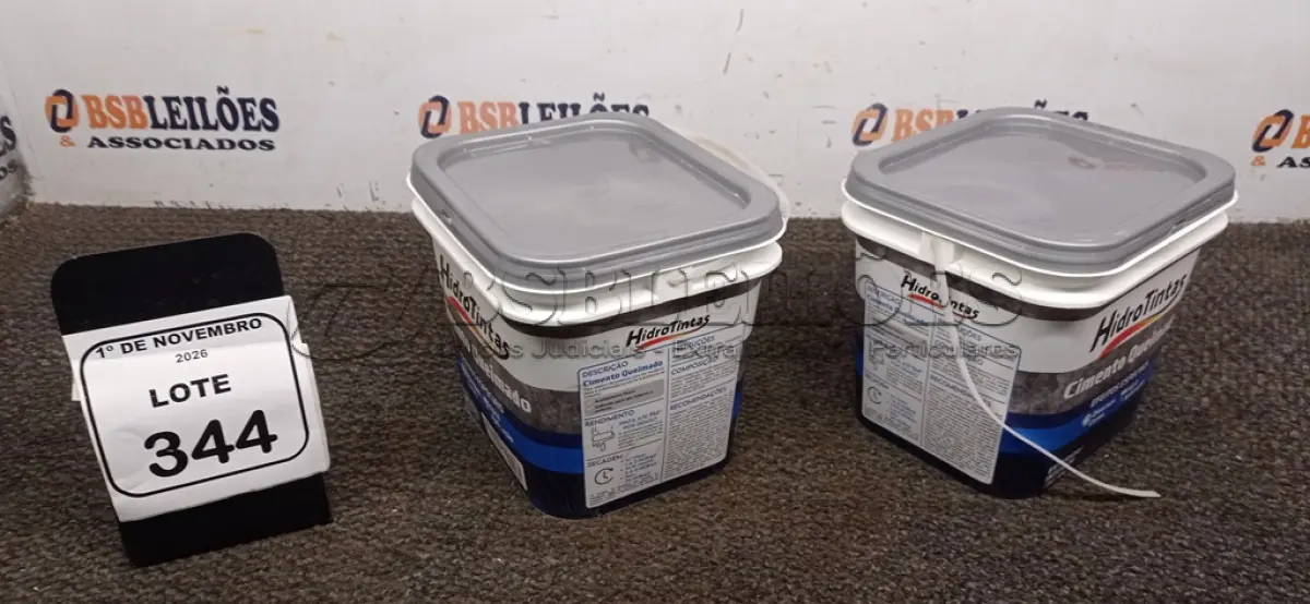 LOTE 344 - 02 BALDES DE CIMENTO QUEIMADO NA COR BRONZE REQUINTE DE 4KG CADA MARCA HIDRO TINTAS. (NO ESTADO) ATENÇÃO! FAZER A VISITAÇÃO ANTES DE ARREMATAR, NÃO SABEMOS SE FUNCIONA, LEILÃO NÃO TEM GARANTIA E NEM DEVOLUÇÃO, SUJEITO A POSSÍVEIS AVARIAS VISÍVEIS/OCULTAS E/OU AUSÊNCIA DE COMPONENTES.