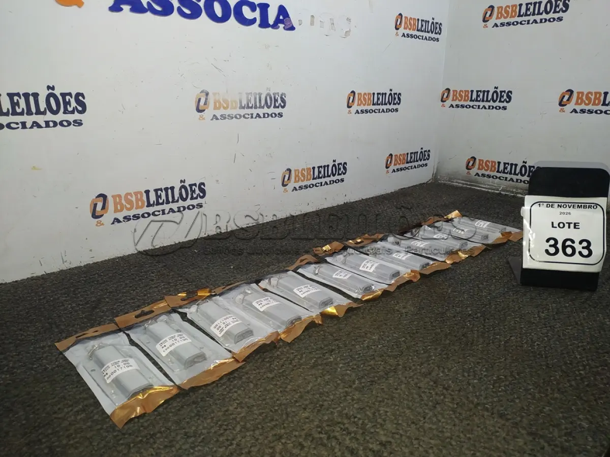 LOTE 363 - 12 FECHOS TOQUE MAGNÉTICO PUSH OPEN. (NO ESTADO) ATENÇÃO! FAZER A VISITAÇÃO ANTES DE ARREMATAR, NÃO SABEMOS SE FUNCIONA, LEILÃO NÃO TEM GARANTIA E NEM DEVOLUÇÃO, SUJEITO A POSSÍVEIS AVARIAS VISÍVEIS/OCULTAS E/OU AUSÊNCIA DE COMPONENTES.