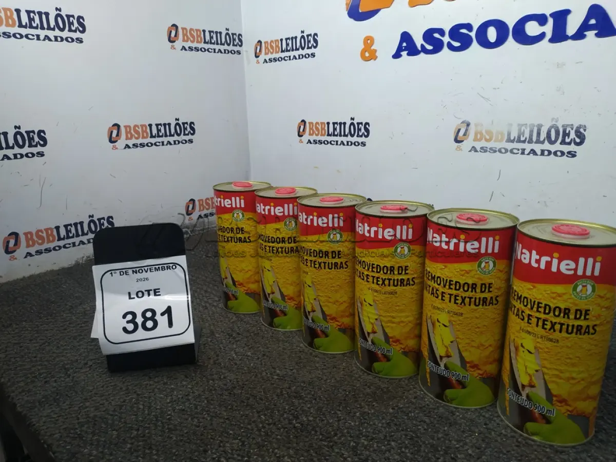 LOTE 381 - 06 REMOVEDORES DE TINTAS E TEXTURAS DE 900ML MARCA NATRIELLI. (NO ESTADO) ATENÇÃO! FAZER A VISITAÇÃO ANTES DE ARREMATAR, NÃO SABEMOS SE FUNCIONA, LEILÃO NÃO TEM GARANTIA E NEM DEVOLUÇÃO, SUJEITO A POSSÍVEIS AVARIAS VISÍVEIS/OCULTAS E/OU AUSÊNCIA DE COMPONENTES.