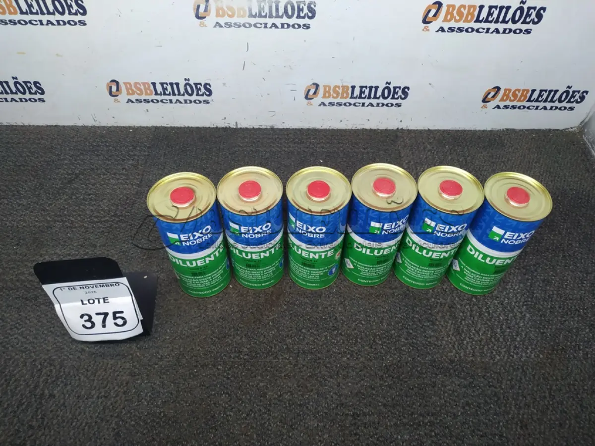 LOTE 375 - 06 LATAS DE DILUENTE THINNER 16 DE 900ML CADA MARCA EIXO NOBRE. (NO ESTADO) ATENÇÃO! FAZER A VISITAÇÃO ANTES DE ARREMATAR, NÃO SABEMOS SE FUNCIONA, LEILÃO NÃO TEM GARANTIA E NEM DEVOLUÇÃO, SUJEITO A POSSÍVEIS AVARIAS VISÍVEIS/OCULTAS E/OU AUSÊNCIA DE COMPONENTES.