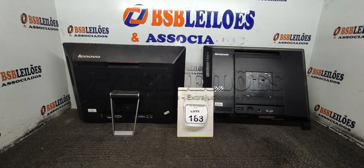 LOTE 183 - 02 COMPUTADORES ALL IN ONE SÉRIE THINKCARE MARCA LENOVO. (NO ESTADO) ATENÇÃO! FAZER A VISITAÇÃO ANTES DE ARREMATAR, NÃO SABEMOS SE FUNCIONA, LEILÃO NÃO TEM GARANTIA E NEM DEVOLUÇÃO, SUJEITO A POSSÍVEIS AVARIAS VISÍVEIS/OCULTAS E/OU AUSÊNCIA DE COMPONENTES.