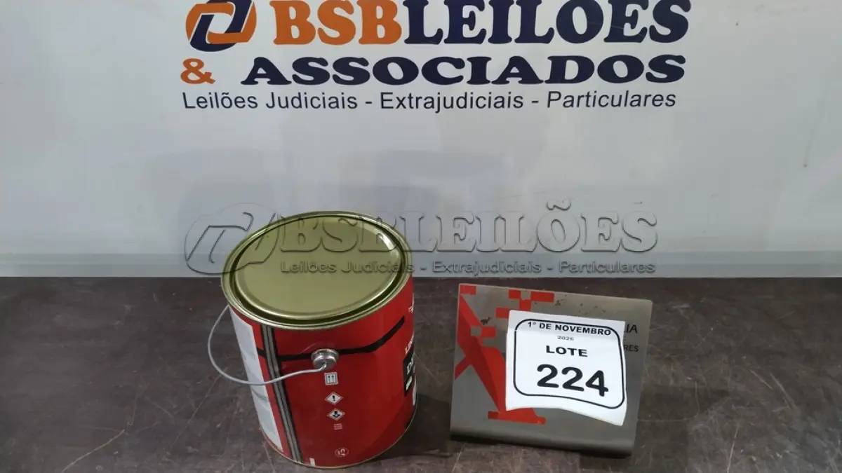 LOTE 224 - 01 LATA DE EMBORRACHAMENTO PRETO LINHA AUTOMOTIVA DE 3,6L MARCA ANJO TINTAS. (NO ESTADO) ATENÇÃO! FAZER A VISITAÇÃO ANTES DE ARREMATAR, NÃO SABEMOS SE FUNCIONA, LEILÃO NÃO TEM GARANTIA E NEM DEVOLUÇÃO, SUJEITO A POSSÍVEIS AVARIAS VISÍVEIS/OCULTAS E/OU AUSÊNCIA DE COMPONENTES.
