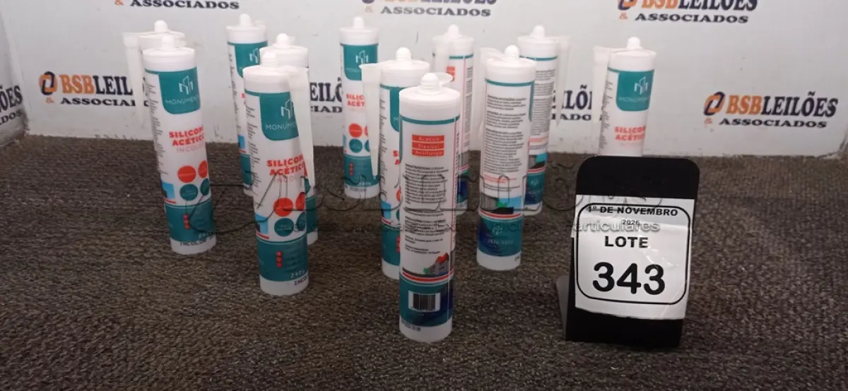 LOTE 343 - 12 UNIDADES DE SILICONE ACÉTICO INCOLOR DE 240G CADA MARCA MONUMENTAL. (NO ESTADO) ATENÇÃO! FAZER A VISITAÇÃO ANTES DE ARREMATAR, NÃO SABEMOS SE FUNCIONA, LEILÃO NÃO TEM GARANTIA E NEM DEVOLUÇÃO, SUJEITO A POSSÍVEIS AVARIAS VISÍVEIS/OCULTAS E/OU AUSÊNCIA DE COMPONENTES.
