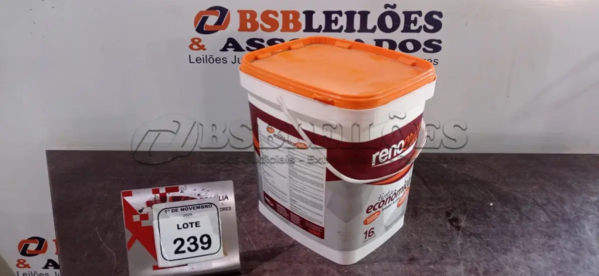 LOTE 239 - 01 BALDE DE SELADOR ACRÍLICO DE 16L MARCA RENOCRIL. (NO ESTADO) ATENÇÃO! FAZER A VISITAÇÃO ANTES DE ARREMATAR, NÃO SABEMOS SE FUNCIONA, LEILÃO NÃO TEM GARANTIA E NEM DEVOLUÇÃO, SUJEITO A POSSÍVEIS AVARIAS VISÍVEIS/OCULTAS E/OU AUSÊNCIA DE COMPONENTES.