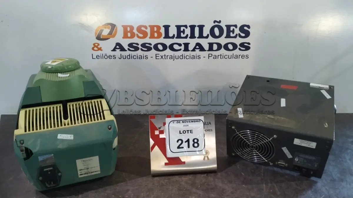 LOTE 218 - 01 CALIBRADOR INFRAVERMELHO PORTÁTIL E 01 TERMOCILADOR. (NO ESTADO) ATENÇÃO! FAZER A VISITAÇÃO ANTES DE ARREMATAR, NÃO SABEMOS SE FUNCIONA, LEILÃO NÃO TEM GARANTIA E NEM DEVOLUÇÃO, SUJEITO A POSSÍVEIS AVARIAS VISÍVEIS/OCULTAS E/OU AUSÊNCIA DE COMPONENTES.