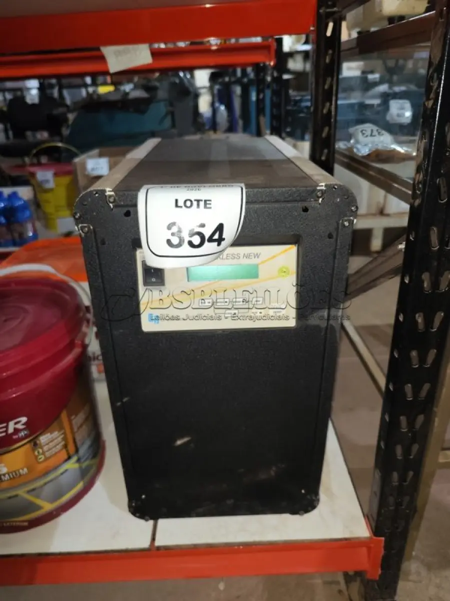 LOTE 354 - 01 NOBREAK MARCA CP ELETRÔNICA. (NO ESTADO) ATENÇÃO! FAZER A VISITAÇÃO ANTES DE ARREMATAR, NÃO SABEMOS SE FUNCIONA, LEILÃO NÃO TEM GARANTIA E NEM DEVOLUÇÃO, SUJEITO A POSSÍVEIS AVARIAS VISÍVEIS/OCULTAS E/OU AUSÊNCIA DE COMPONENTES.