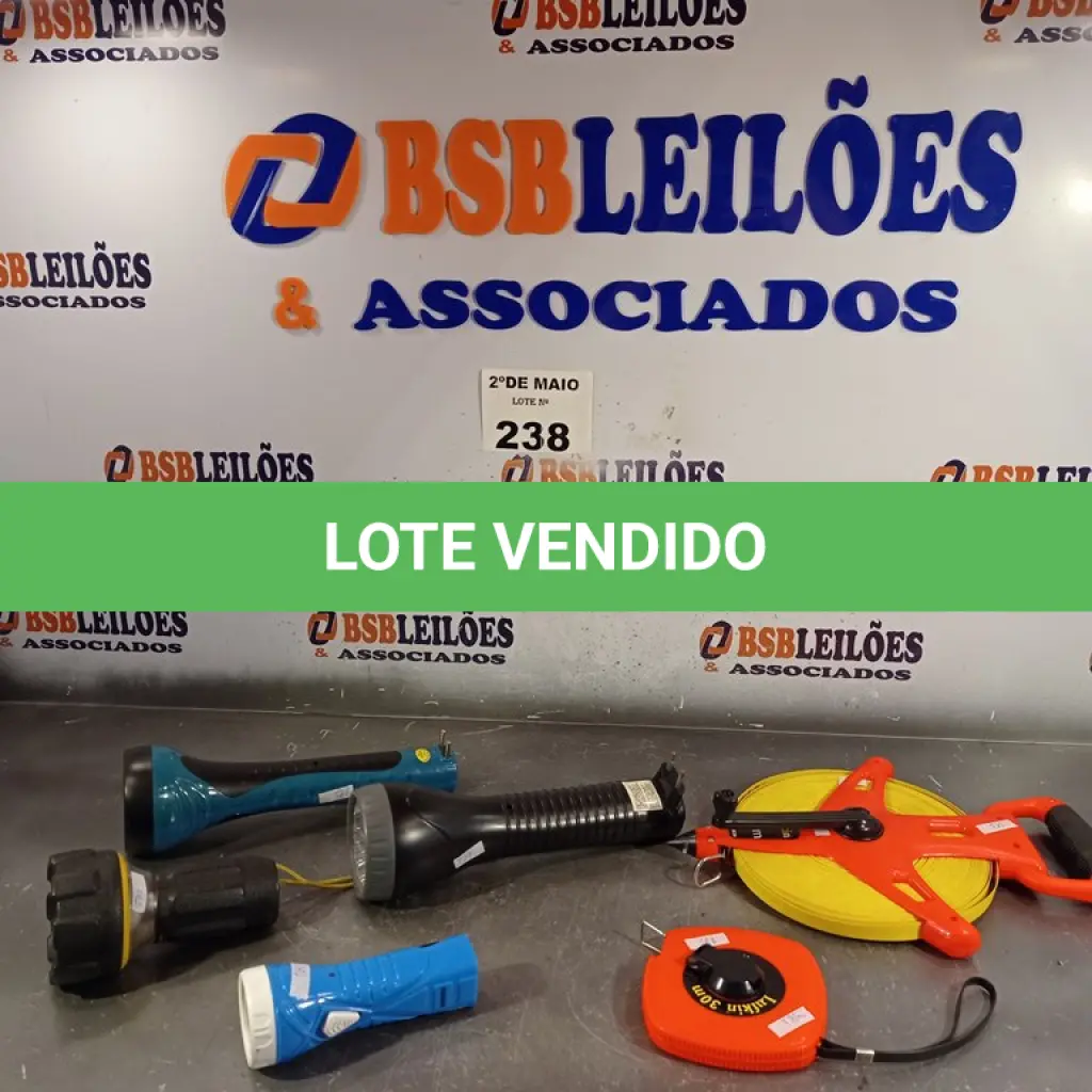 LOTE 238