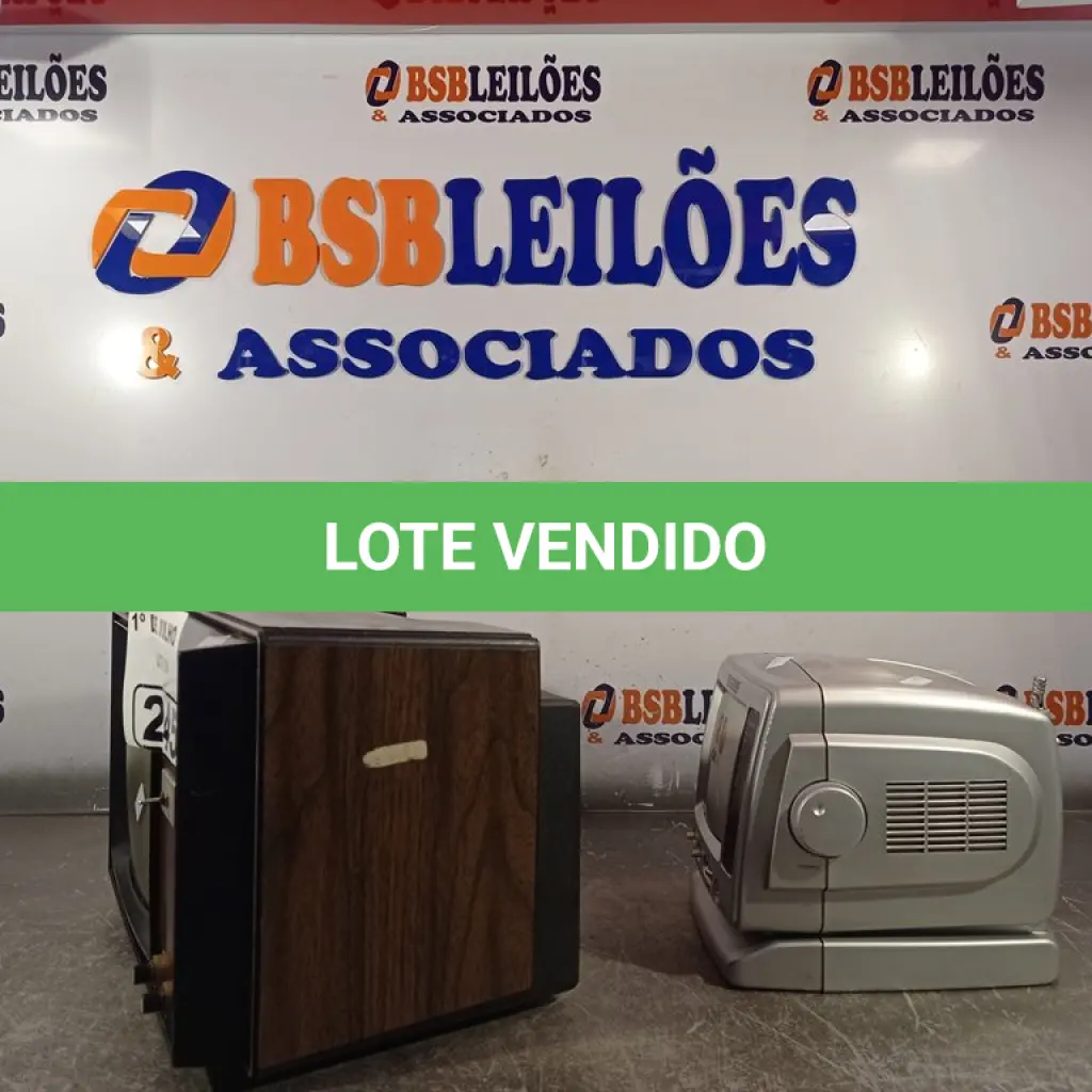 LOTE 245