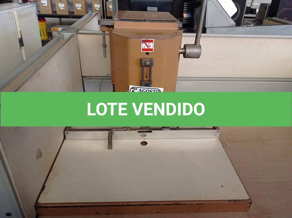 LOTE 209