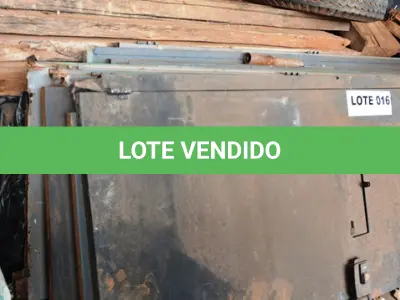 LOTE 016 - 09 PORTAS EM FERRO. (NO ESTADO)