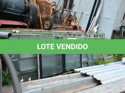 LOTE 013 - 01 LOTE CONTENDO JANELAS EM FERRO C/ VIDROS. (NO ESTADO)