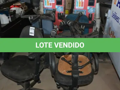 LOTE 001 - 07 CADEIRAS COM BASE GIRATÓRIA. (NO ESTADO)