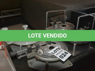LOTE 024 - 04 LACRADORES DE MARMITA (NO ESTADO) 