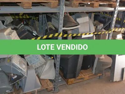 LOTE 014 - 01 LOTE CONTENTO DIVERSAS TELEVISÕES E MONITORESCRT (NO ESTADO)