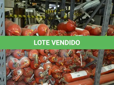LOTE 029 - 01-LOTE CONTENDO APX 35 EXTINTORES P/INCENDIO B.C (NO ESTADO)