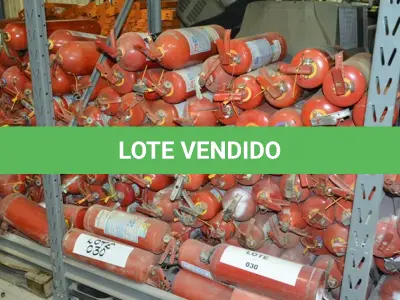 LOTE 030 - 01-LOTE CONTENDO APX 48 EXTINTORES P/INCENDIO B.C (NO ESTADO)