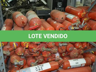 LOTE 028 - 01-LOTE CONTENDO APX 35 EXTINTORES P/INCENDIO B.C (NO ESTADO)