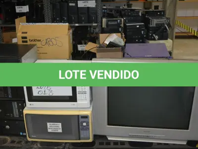LOTE 013 - 01 TELEVISÃO SONY 29” 04-MICROONDAS, 03- MONITORES, 07- CPU (NO ESTADO)