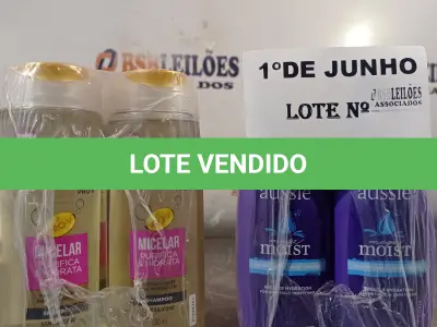 LOTE 040 - 06 FRASCOS DE SHAMPOO PANTENE PRO-V MICELAR PURIFICA E HIDRATA 200ML E 06 FRASCOS DE CONDICIONADOR AUSSIE 180ML. (NO ESTADO, LEILÃO NÃO TEM GARANTIA E NEM DEVOLUÇÃO, SUJEITO A POSSÍVEIS AVARIAS VISÍVEIS/OCULTAS E/OU AUSÊNCIA DE COMPONENTES).
