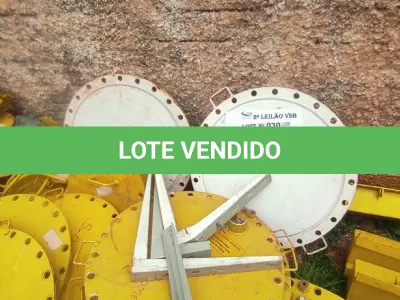 LOTE 030 - 01 LOTE COM SUCATAS EM FERRO (NO ESTADO, NÃO SABEMOS SE FUNCIONA. LEILÃO NÃO TEM GARANTIA E NEM DEVOLUÇÃO).