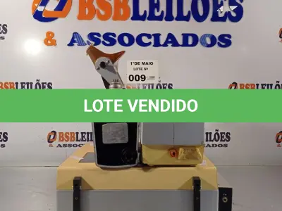 LOTE 009 - 01 CONJUNTO DE VÍDEO MARCA AKAI COMPOSTO DE VT-100, CÂMERA VC-100 E MONITOR VM-100. (NO ESTADO, LEILÃO NÃO TEM GARANTIA E NEM DEVOLUÇÃO, SUJEITO A POSSÍVEIS AVARIAS VISÍVEIS/OCULTAS E/OU AUSÊNCIA DE COMPONENTES).