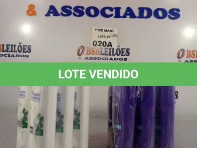 LOTE 020 - 06 FRASCOS DE SHAMPOO ANTICOCEIRA HEAD&SHOUDERS 200ML E 06 FRASCOS DE CONDICIONADOR AUSSIE 180ML. (NO ESTADO, LEILÃO NÃO TEM GARANTIA E NEM DEVOLUÇÃO, SUJEITO A POSSÍVEIS AVARIAS VISÍVEIS/OCULTAS E/OU AUSÊNCIA DE COMPONENTES).