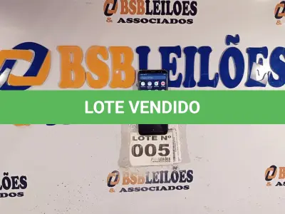 LOTE 005 - 01 - SAMSUNG GALAXY S8 64GB (NO ESTADO, NÃO SABEMOS SE FUNCIONA. LEILÃO NÃO TEM GARANTIA E NEM DEVOLUÇÃO, SUJEITO A POSSÍVEIS AVARIAS VISÍVEIS/OCULTAS E/OU AUSÊNCIA DE COMPONENTES)
