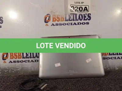 LOTE 020 - 01 TABLETE SAMSUNG TAB 2  16GB, WIFI, MODELO GT-P5110 (NO ESTADO, NÃO SABEMOS SE FUNCIONA. LEILÃO NÃO TEM GARANTIA E NEM DEVOLUÇÃO, SUJEITO A POSSÍVEIS AVARIAS VISÍVEIS/OCULTAS E/OU AUSÊNCIA DE COMPONENTES)