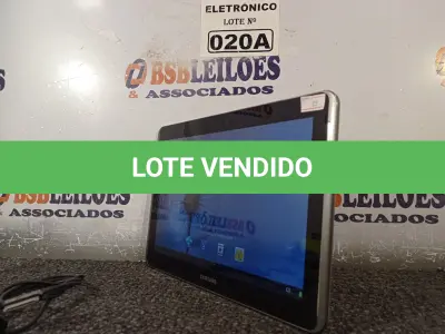 LOTE 020 - 01 TABLETE SAMSUNG TAB 2  16GB, WIFI, MODELO GT-P5110 (NO ESTADO, NÃO SABEMOS SE FUNCIONA. LEILÃO NÃO TEM GARANTIA E NEM DEVOLUÇÃO, SUJEITO A POSSÍVEIS AVARIAS VISÍVEIS/OCULTAS E/OU AUSÊNCIA DE COMPONENTES)