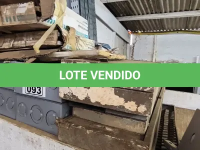 LOTE 093 - 01 LOTE COM CAIXAS DE PASSAGENS EM FERRO (NO ESTADO)