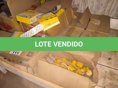 LOTE 111 - 01 LOTE COM FITAS ANTIDERRAPANTE E CAPACITORES (NO ESTADO) (NO ESTADO)