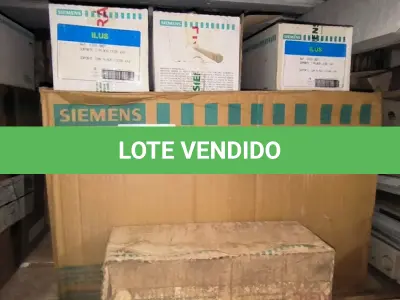LOTE 115 - 01 LOTE COM SUPORTE PARA PLACA CEGA 4X4(NO ESTADO)