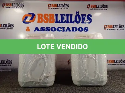 LOTE 143 - 20 LITROS DE SHAMPOO PARA CABELO E CORPO. (NO ESTADO) ATENÇÃO! FAZER A VISITAÇÃO ANTES DE ARREMATAR, NÃO SABEMOS SE FUNCIONA. LEILÃO NÃO TEM GARANTIA E NEM DEVOLUÇÃO, SUJEITO A POSSÍVEIS AVARIAS VISÍVEIS/OCULTAS E/OU AUSÊNCIA DE COMPONENTES.