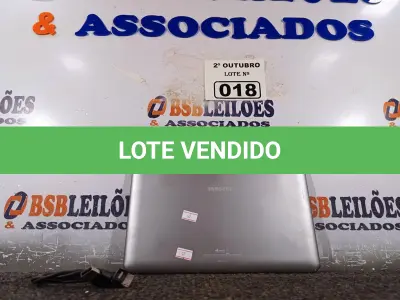 LOTE 018 - 01 TABLET SAMSUNG TAB2 10.1 COM CABO. (NO ESTADO) ATENÇÃO! FAZER A VISITAÇÃO ANTES DE ARREMATAR, NÃO SABEMOS SE FUNCIONA. LEILÃO NÃO TEM GARANTIA E NEM DEVOLUÇÃO, SUJEITO A POSSÍVEIS AVARIAS VISÍVEIS/OCULTAS E/OU AUSÊNCIA DE COMPONENTES.