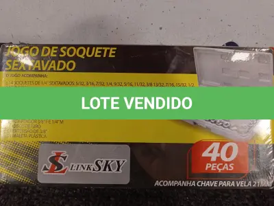 LOTE 011 - 01 JOGO DE SOQUETE SEXTAVADO COM 40 PEÇAS. (NO ESTADO) ATENÇÃO! FAZER A VISITAÇÃO ANTES DE ARREMATAR, NÃO SABEMOS SE FUNCIONA. LEILÃO NÃO TEM GARANTIA E NEM DEVOLUÇÃO, SUJEITO A POSSÍVEIS AVARIAS VISÍVEIS/OCULTAS E/OU AUSÊNCIA DE COMPONENTES.