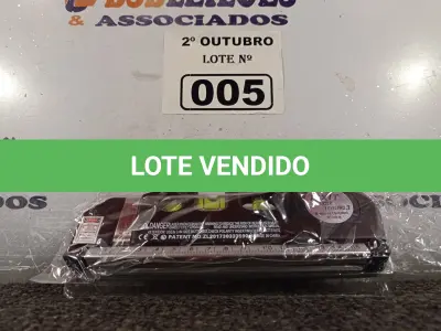 LOTE 005 - 01 TRENA DE 2.50M COM NÍVEL A LASER. (NO ESTADO) ATENÇÃO! FAZER A VISITAÇÃO ANTES DE ARREMATAR, NÃO SABEMOS SE FUNCIONA. LEILÃO NÃO TEM GARANTIA E NEM DEVOLUÇÃO, SUJEITO A POSSÍVEIS AVARIAS VISÍVEIS/OCULTAS E/OU AUSÊNCIA DE COMPONENTES.