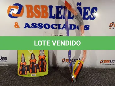 LOTE 026 - 01 KIT DE ALICATES E 01 ARCO DE SERRA 20”. (NO ESTADO) ATENÇÃO! FAZER A VISITAÇÃO ANTES DE ARREMATAR, NÃO SABEMOS SE FUNCIONA. LEILÃO NÃO TEM GARANTIA E NEM DEVOLUÇÃO, SUJEITO A POSSÍVEIS AVARIAS VISÍVEIS/OCULTAS E/OU AUSÊNCIA DE COMPONENTES.