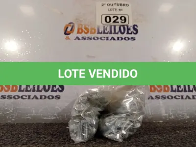 LOTE 029 - 01 KIT DE PARAFUSOS SEXTAVADOS (NO ESTADO) ATENÇÃO! FAZER A VISITAÇÃO ANTES DE ARREMATAR, NÃO SABEMOS SE FUNCIONA. LEILÃO NÃO TEM GARANTIA E NEM DEVOLUÇÃO, SUJEITO A POSSÍVEIS AVARIAS VISÍVEIS/OCULTAS E/OU AUSÊNCIA DE COMPONENTES.