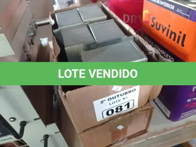 LOTE 081 - 01 LOTE COM VÁRIOS CAPACITORES ANTIGOS MARCAS E MODELOS DIVERSOS. (NO ESTADO) ATENÇÃO! FAZER A VISITAÇÃO ANTES DE ARREMATAR, NÃO SABEMOS SE FUNCIONA. LEILÃO NÃO TEM GARANTIA E NEM DEVOLUÇÃO, SUJEITO A POSSÍVEIS AVARIAS VISÍVEIS/OCULTAS E/OU AUSÊNCIA DE COMPONENTES.