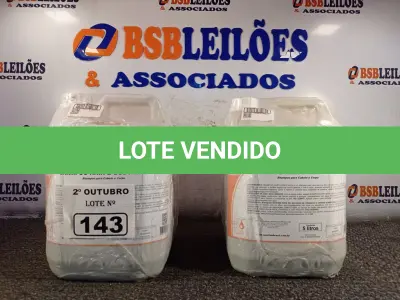 LOTE 143 - 20 LITROS DE SHAMPOO PARA CABELO E CORPO. (NO ESTADO) ATENÇÃO! FAZER A VISITAÇÃO ANTES DE ARREMATAR, NÃO SABEMOS SE FUNCIONA. LEILÃO NÃO TEM GARANTIA E NEM DEVOLUÇÃO, SUJEITO A POSSÍVEIS AVARIAS VISÍVEIS/OCULTAS E/OU AUSÊNCIA DE COMPONENTES.