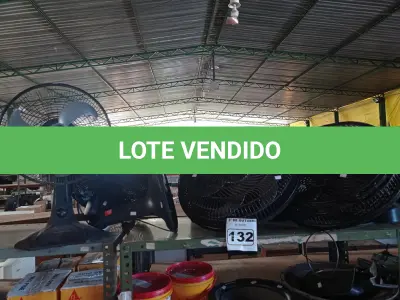 LOTE 132 - 01 LOTE COM VÁRIOS VENTILADORES MARCAS E MODELOS DIVERSOS. (NO ESTADO) ATENÇÃO! FAZER A VISITAÇÃO ANTES DE ARREMATAR, NÃO SABEMOS SE FUNCIONA. LEILÃO NÃO TEM GARANTIA E NEM DEVOLUÇÃO, SUJEITO A POSSÍVEIS AVARIAS VISÍVEIS/OCULTAS E/OU AUSÊNCIA DE COMPONENTES.