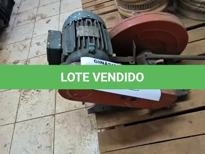 LOTE 045 - 01 POLICORTE SEM MARCA APARENTE (NO ESTADO, NÃO SABEMOS SE FUNCIONA. LEILÃO NÃO TEM GARANTIA E NEM DEVOLUÇÃO).