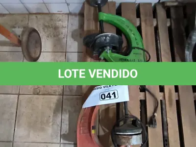 LOTE 041 - 02 VULCANIZADORAS PARA PNEUS (NO ESTADO, NÃO SABEMOS SE FUNCIONA. LEILÃO NÃO TEM GARANTIA E NEM DEVOLUÇÃO). 