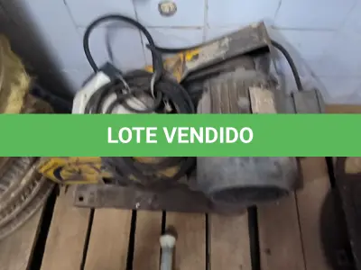 LOTE 044 - 01 POLICORTE MARCA MAXICORT (NO ESTADO, NÃO SABEMOS SE FUNCIONA. LEILÃO NÃO TEM GARANTIA E NEM DEVOLUÇÃO).