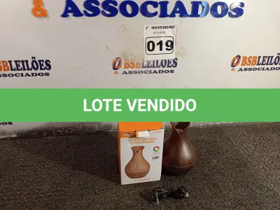 LOTE 019 - 01 UMIDIFICADOR/AROMATIZADOR DE AR. (NO ESTADO) ATENÇÃO! FAZER A VISITAÇÃO ANTES DE ARREMATAR, NÃO SABEMOS SE FUNCIONA. LEILÃO NÃO TEM GARANTIA E NEM DEVOLUÇÃO, SUJEITO A POSSÍVEIS AVARIAS VISÍVEIS/OCULTAS E/OU AUSÊNCIA DE COMPONENTES.
