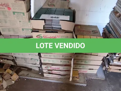 LOTE 048 - 01 LOTE COM PASTILHA 10CMX10CM NA COR VERDE (NO ESTADO, NÃO SABEMOS SE FUNCIONA. LEILÃO NÃO TEM GARANTIA E NEM DEVOLUÇÃO).