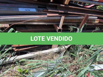 LOTE 039 - 01 LOTE COM FERRAGENS DIVERSAS (NO ESTADO, NÃO SABEMOS SE FUNCIONA. LEILÃO NÃO TEM GARANTIA E NEM DEVOLUÇÃO).