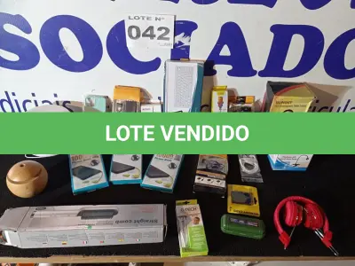 LOTE 042 - 20 – ITENS DIVERSOS (APROXIMADAMENTE) (NO ESTADO, NÃO SABEMOS SE FUNCIONA. LEILÃO NÃO TEM GARANTIA E NEM DEVOLUÇÃO, SUJEITO A POSSÍVEIS AVARIAS VISÍVEIS/OCULTAS E/OU AUSÊNCIA DE COMPONENTES)